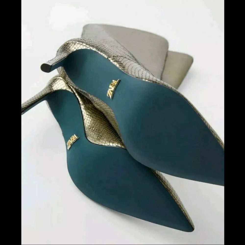 COPY - Zara Boots gold snakeskin blue collection size 6.5 - Picture 5 of 8